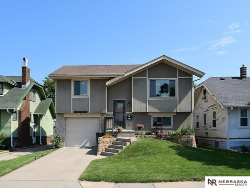 3410 Avenue A, Council Bluffs, IA, 51501-1817 | Card Image