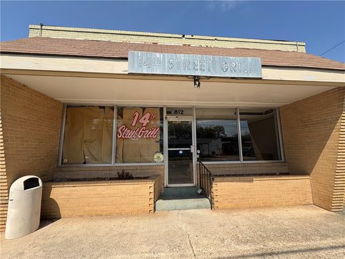 812 14th St, Phenix City, AL, 36867-5049 | Card Image