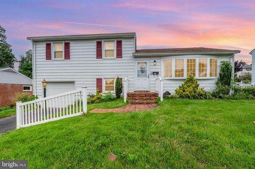 2004 Rollingwood Rd, BALTIMORE, MD, 21228-4830 | Card Image