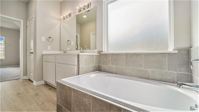 855 Waukegan Rd, House other with 4 bedrooms, 2 bathrooms and 2 parking in Conroe TX | Image 20