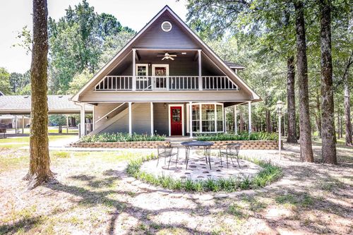 1903 Fm 134, Jefferson, TX, 75657-5427 | Card Image