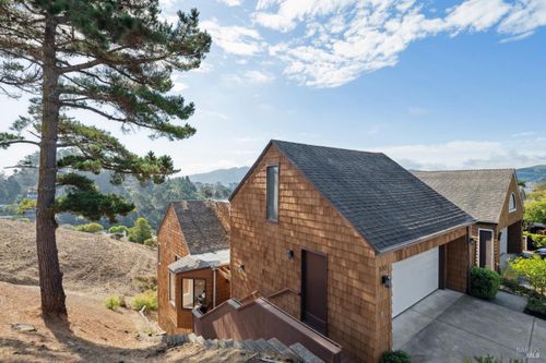 100 Milland Dr, Mill Valley, CA, 94941-4911 | Card Image