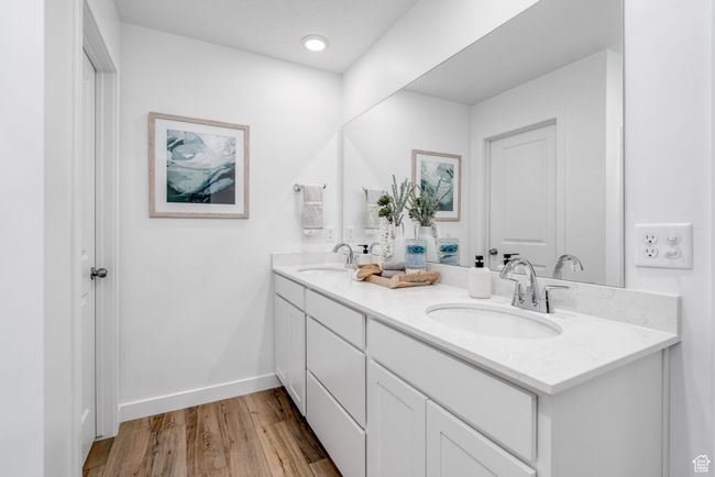*Photo of model home, colors and finishes may vary* | Image 27