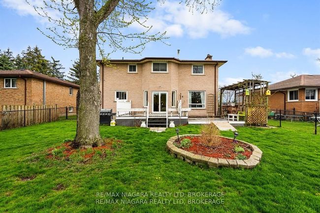 231 W Side Rd, House other with 3 bedrooms, 3 bathrooms and 4 parking in Port Colborne ON | Image 43