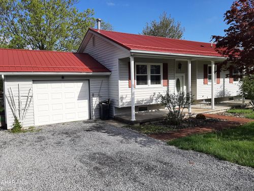 306 Red Oak Ln, Cresson, PA, 16630-1609 | Card Image