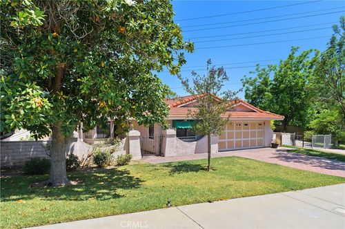 3330 Highcliff Rd, Riverside, CA, 92506-2101 | Card Image