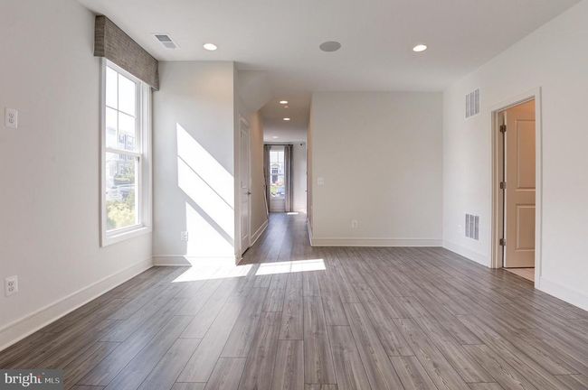 135 Wake Robin Ct, Townhouse with 3 bedrooms, 4 bathrooms and null parking in LAKE FREDERICK VA | Image 45