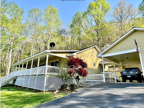 1451 Eagle Mountain Rd, Hiawassee, GA, 30546-1910 | Card Image