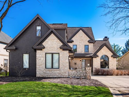 9821 Oxford Cir, Powell, OH, 43065-8786 | Card Image