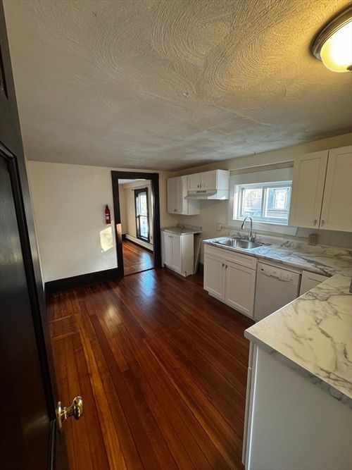 3-7 Sewall St, Marblehead, MA, 01945-4414 | Card Image