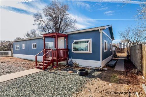 1118 Lake Pl, Cheyenne, WY, 82007-3123 | Card Image