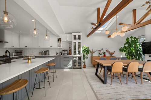 2566 Mcbain Ave, Vancouver, BC, V6L2C6 | Card Image