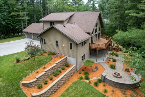 9958 Ridgewood Dr, Minocqua, WI, 54548-9157 | Card Image
