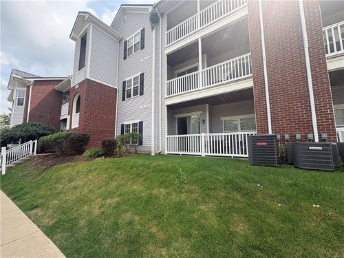 1113 Prescott Pl, Sewickley, PA, 15143-8424 | Card Image