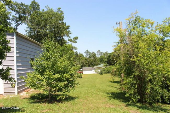 2100 Third Ave, House other with 3 bedrooms, 3 bathrooms and null parking in Sneads FL | Image 13