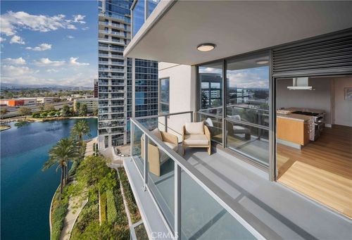 903-9 Macarthur Pl, Santa Ana, CA, 92707-6744 | Card Image