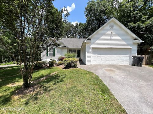 6017 Tennyson Dr, Knoxville, TN, 37909-1079 | Card Image