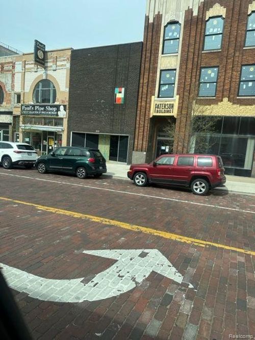 649 S Saginaw St, Flint, MI, 48502-1505 | Card Image