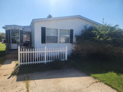 lot-18-69205 Garver Lake Rd, Edwardsburg, MI, 49112-9431 | Card Image