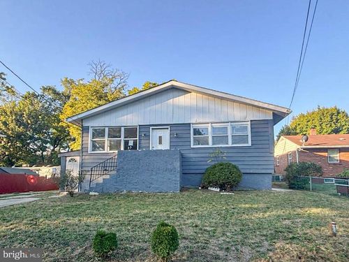 1505 Velde Ave, PENNSAUKEN, NJ, 08110-2578 | Card Image