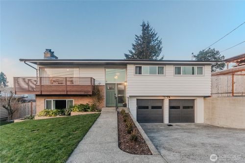 242 Sw 186th St, Normandy Park, WA, 98166-3958 | Card Image