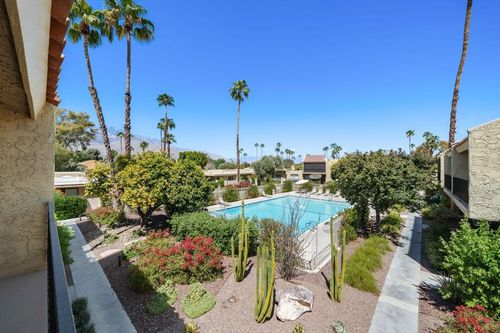 2338 Los Patos Dr, Palm Springs, CA, 92264 | Card Image