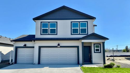 8668 W Red St, Cheney, WA, 99004-4031 | Card Image
