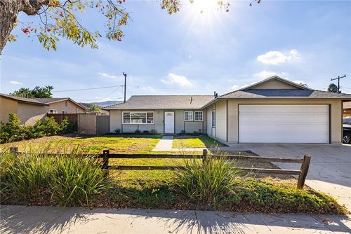 2206 Stinson St, Simi Valley, CA, 93065-4973 | Card Image