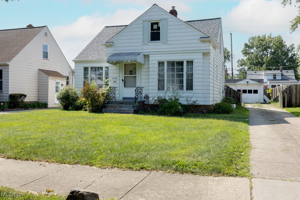 Bexley Blvd, Cleveland, OH 44121