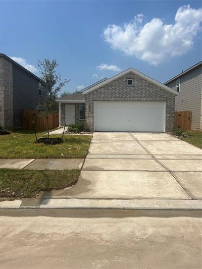 5915 Hartside Farm Trail, House other with 3 bedrooms, 2 bathrooms and null parking in Humble TX | Image 1