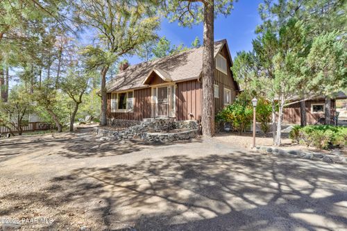 902 S Hemlock Ave, Prescott, AZ, 86303-5186 | Card Image