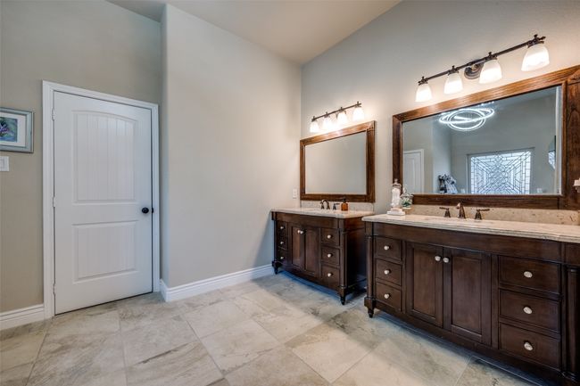 4211 Creek Bend Ct, House other with 5 bedrooms, 4 bathrooms and null parking in Corinth TX | Image 15