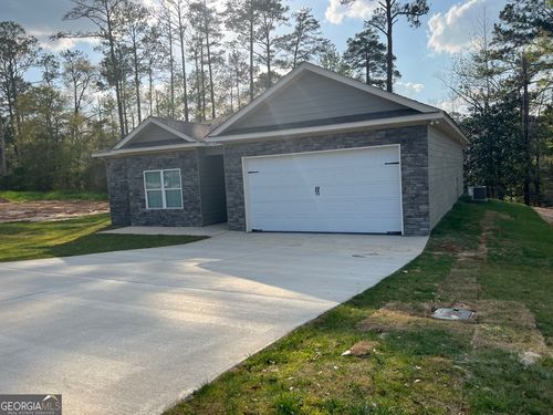 113 Barefoot Byu, Eufaula, AL, 36027-4504 | Card Image