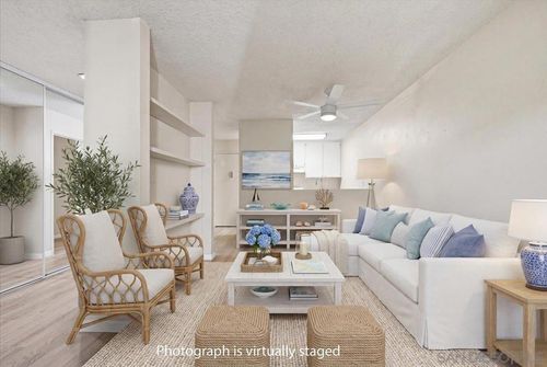 c210-1625 Hotel, San Diego, CA, 92108 | Card Image