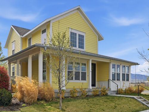 10328 S Yellow Knife Way, South Jordan, UT, 84009-1227 | Card Image