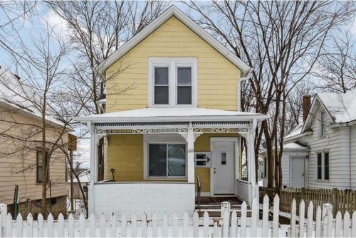 610 Jessamine Ave E, Saint Paul, MN, 55130-3745 | Card Image
