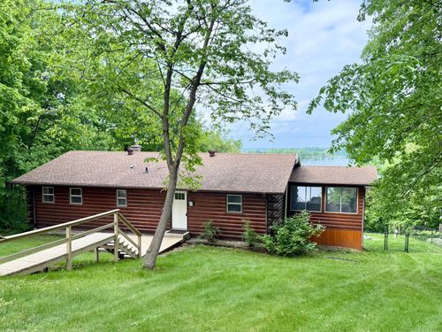 39398 Moonlight Bay Trl, Pelican Rapids, MN, 56572-7546 | Card Image