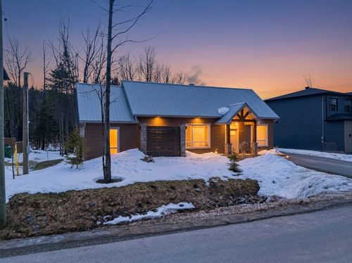 45 Rue Des Mésanges, Orford, QC, J1X8B8 | Card Image