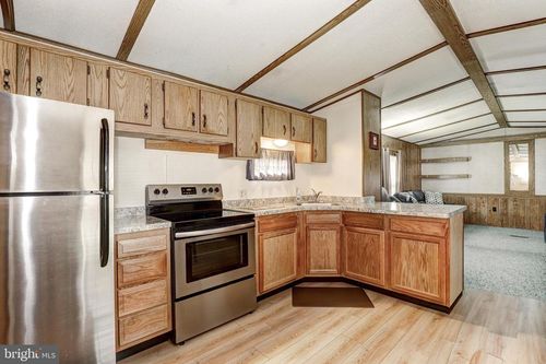 118 Day Coach Cir, MIDDLE RIVER, MD, 21220-2136 | Card Image