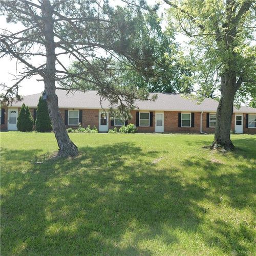 9860 Mandel Dr, Centerville, OH, 45458-4203 | Card Image