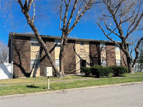 c-304 Estate Dr, O Fallon, IL, 62269-1547 | Card Image
