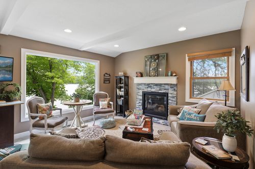 24531 Cedar Point Rd, New Prague, MN, 56071-7808 | Card Image