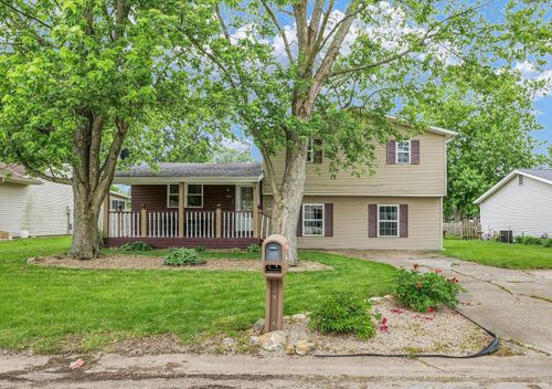 404 S Neal St, Camargo, IL, 61919-3332 | Card Image