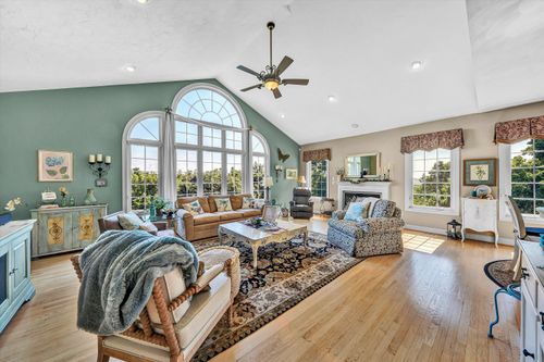 8995 Jubal Early Hwy, Hardy, VA, 24101-6009 | Card Image