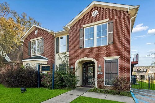 315 E Kirkland St, Covington, LA, 70433-2703 | Card Image