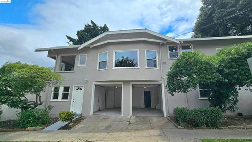 1404 Pine St, Martinez, CA, 94553 | Card Image