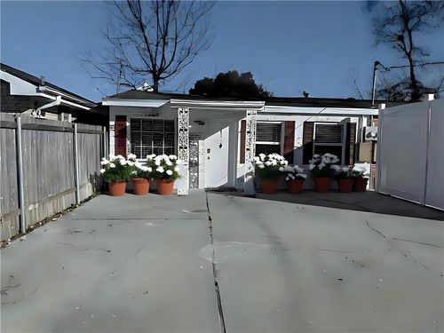 1631 Feronia St, Metairie, LA, 70005-2011 | Card Image