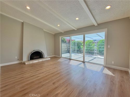 7561 Mark Cir, La Palma, CA, 90623-1518 | Card Image