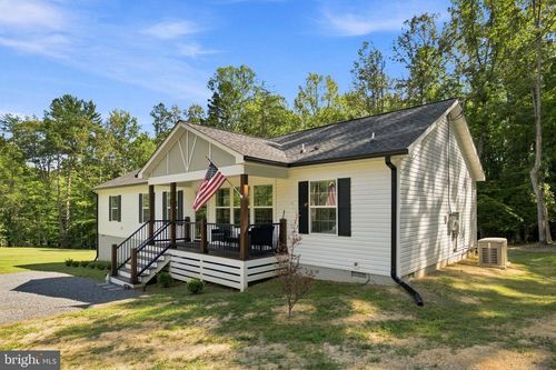 360 Dogwood Lake Dr, GORDONSVILLE, VA, 22942-6310 | Card Image