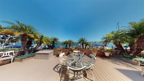 23 Vista Del Golfo, Long Beach, CA, 90803-4166 | Card Image